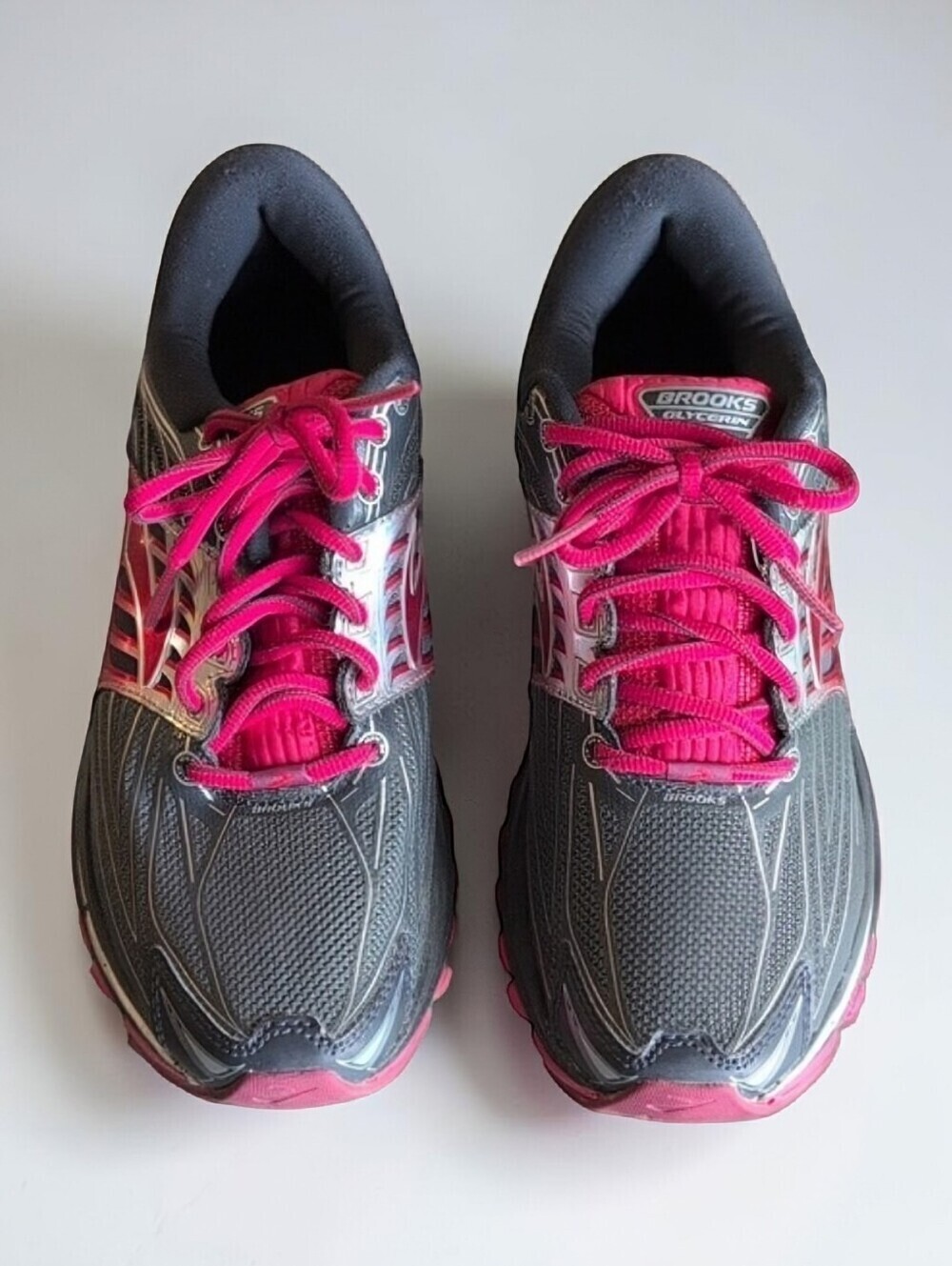Brooks Glycerin 14 Lightweight Performance Running/Training Racing Sneakers 9.5